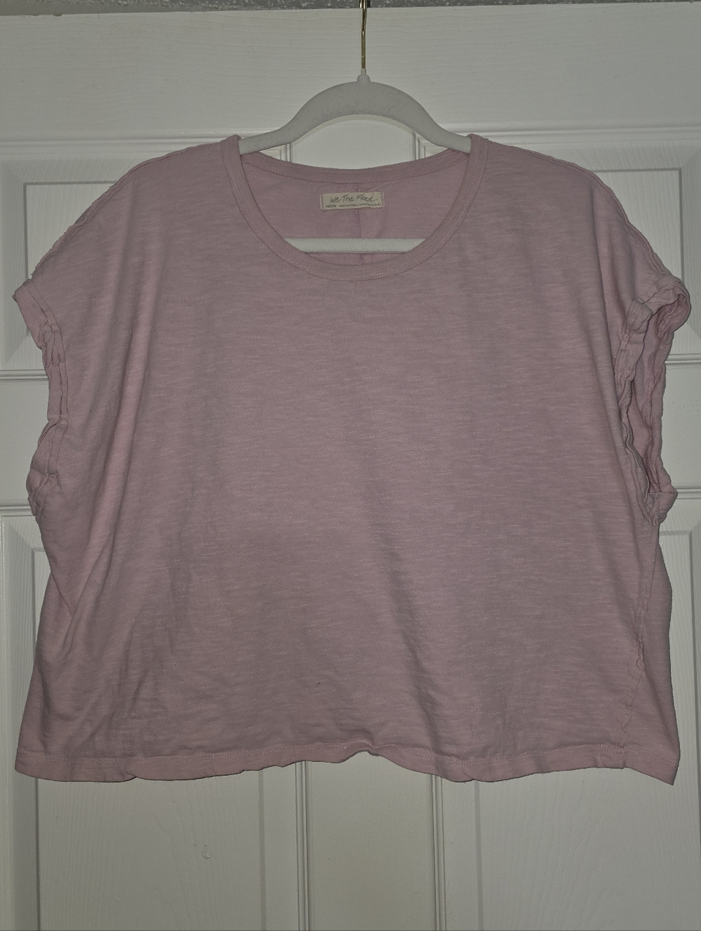 Moving Sale! { Free People "We The Free" Pink Boxy Muscle Tank Size M